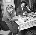 Marlene und Jochen Tostmann im Wiener Geschäft 1957