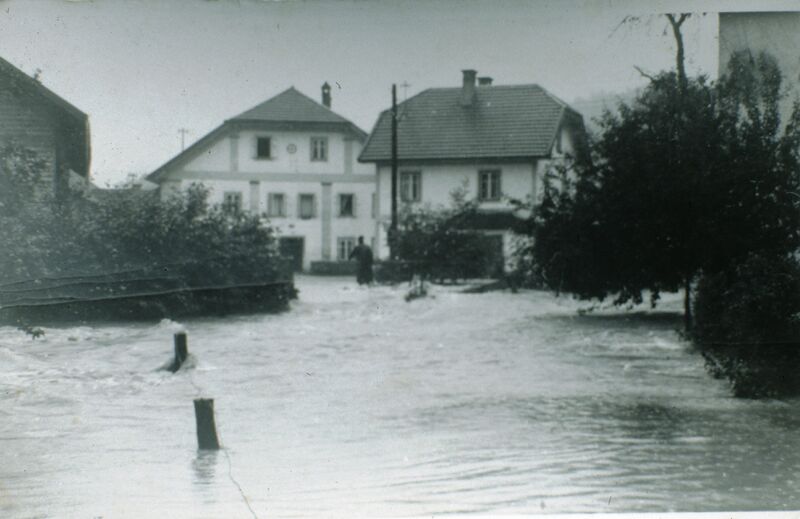 Datei:Hochwasser Reichthalheim.jpg