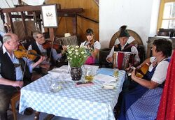 Krauthaeupl 5 Lohninger.jpg