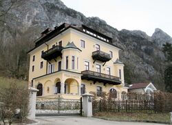 Villa Langer in Steinbach.jpg