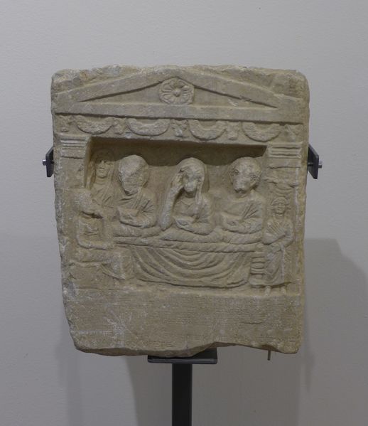 Datei:Zwach 2016 4 33 Oströmischer Grabstein.JPG