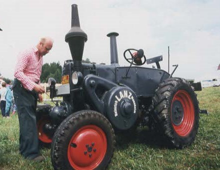 Datei:Lanz-Traktor.jpg