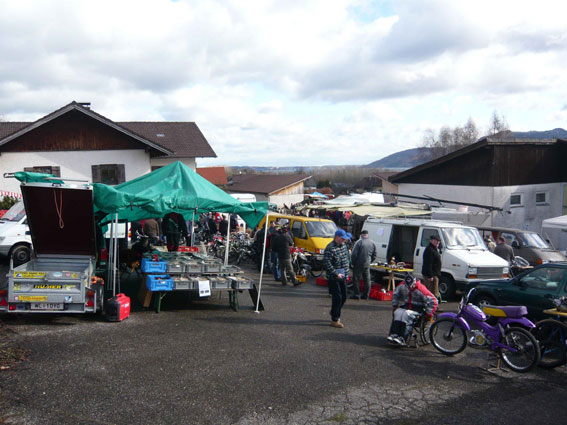 Datei:Teilemarkt 2.jpg