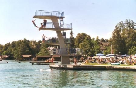 Datei:StrandbadSprungturm.jpg