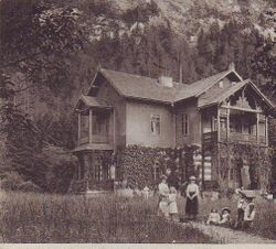 WB Villa Roth Aigidi A.jpg