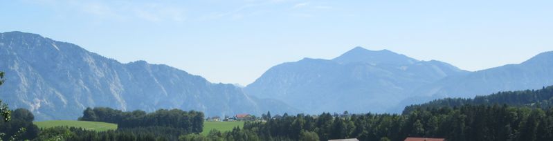 Datei:Ausblick von Lichtenbuch in Richtung Aichereben.jpg