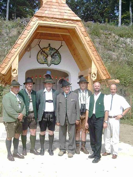 Datei:Komitee v.l.n.r. Andorfer, Pühringer, Irrgeher, Hemetsberger sen. + jun., Höllwerth, Reiter.jpg