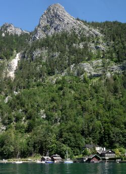 Schoberstein, Ansicht vom Attersee.jpg