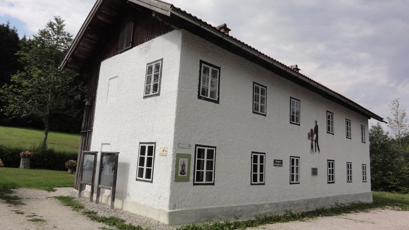 Datei:Museum Arbeiterhaus in Freudenthal.jpg