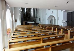 Pfarrkirche Seewalchen, Innenansicht.jpg