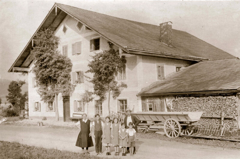 Datei:Schmied Halt.jpg