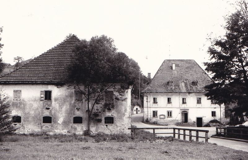 Datei:Wengermühle mit Nebengebäude ca. 1979.jpg