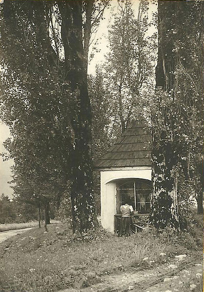 Datei:NiedermayrKapelle1930.jpg