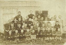 VolksschuleNußdorf1909.jpg