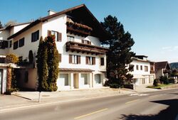 1993 Haus Moser Att.str. 40 Juni 1993.jpg