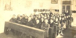 Klassenfoto1918.jpg