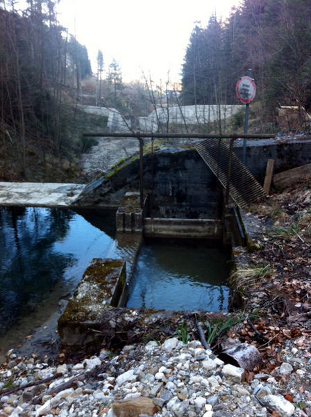 Datei:Obermühle-Wehr.jpg