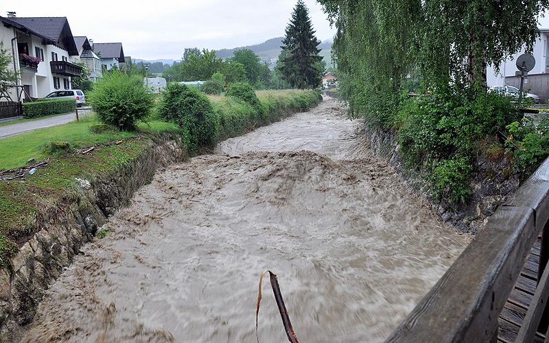 Datei:Weyregger Bach by HeimoHuber 5 7 2010.JPG