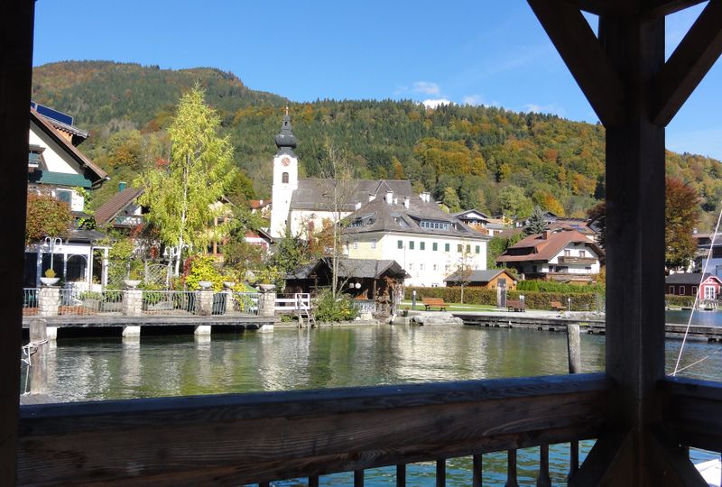 Datei:Unterachansicht von der Bootsanlegestelle.jpg