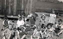 Kindergarten1946.jpg
