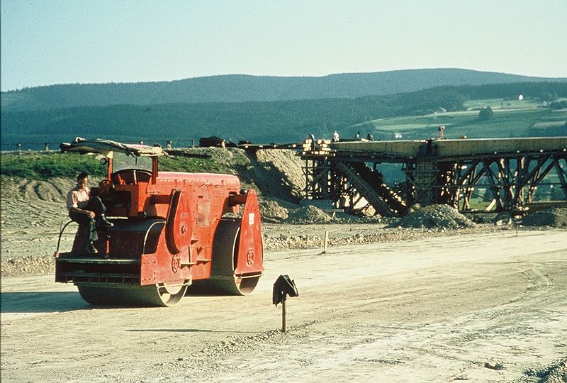 Datei:A1 Bruecke Auffahrt.JPG