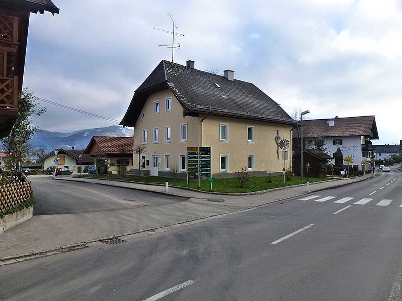 Datei:Doktorhaus 2013.jpg