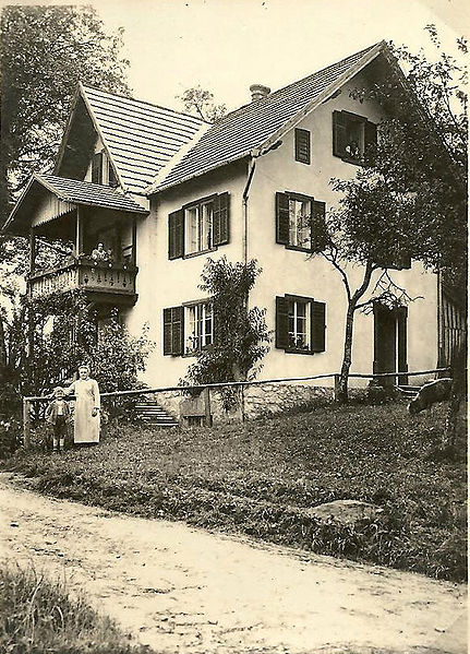 Datei:SusihäuslKölblinger1928.jpg