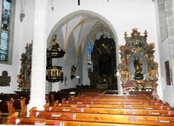 Blick in die Kirche St. Georgen a.jpg