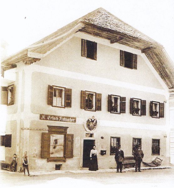 Datei:Haus Erlach.jpg