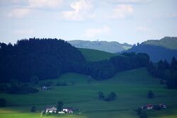 Attergauaussichtsurm am Lichtenberg.jpg