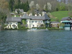 UNT V Jeritza 4 P1040332LG.jpg