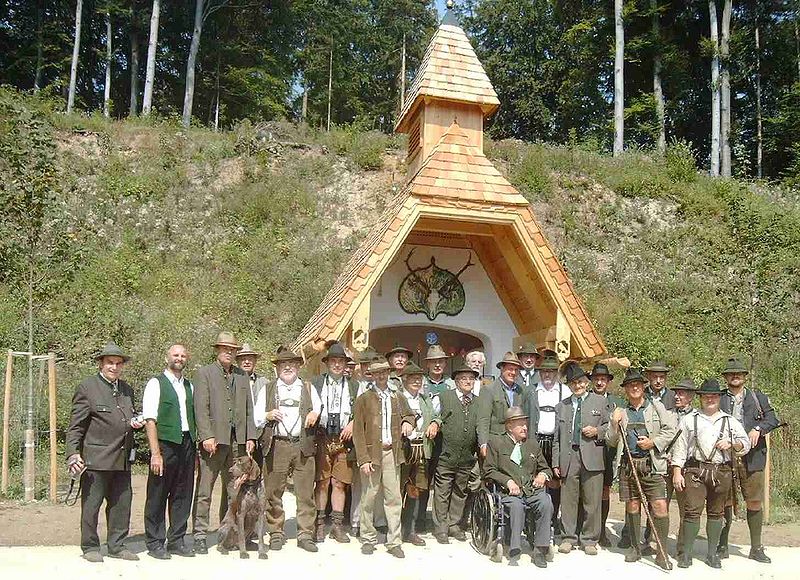 Datei:Jägerschaft Seewalchen August 2003.jpg