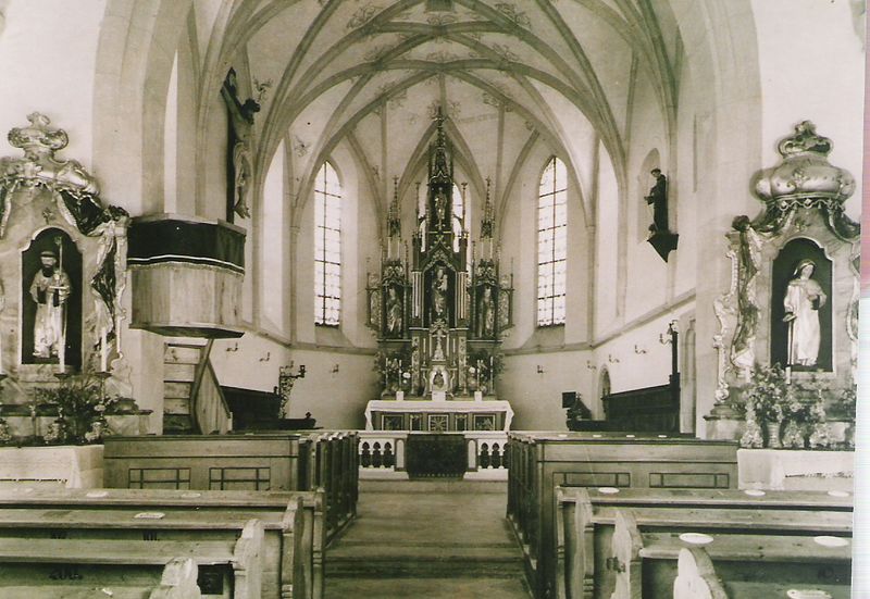 Datei:RZ Kirche innen 60.jpg