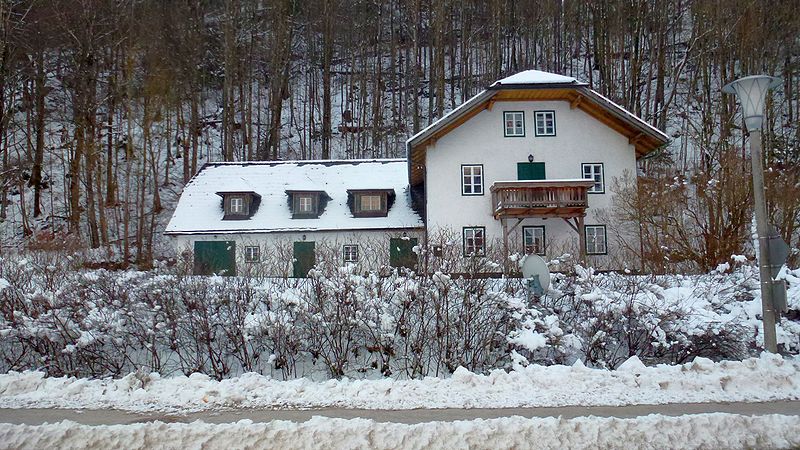 Datei:70WB.Haus Forsthaus.JPG