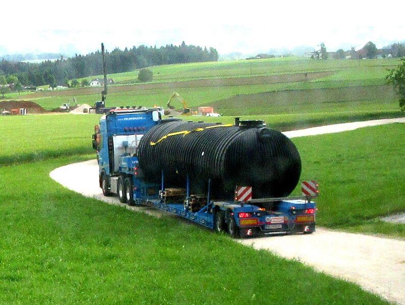 Datei:Zufahrt Underground.JPG