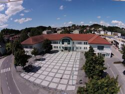 Rathaus Seewalchen.jpg