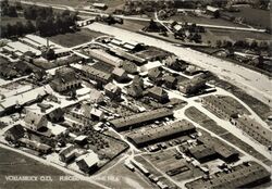 Umsiedlungslager Vöcklabruck 1950.jpg