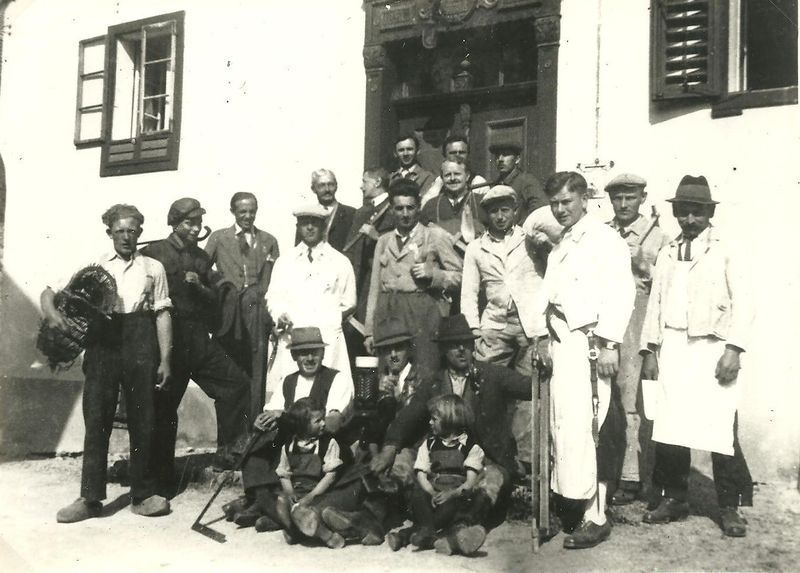 Datei:Gewerbefasching 1938 Bäu.jpg