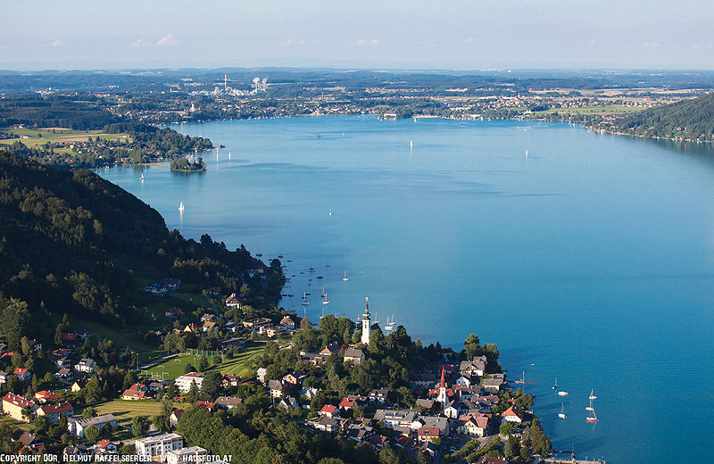 Datei:Attersee nach Norden.jpg