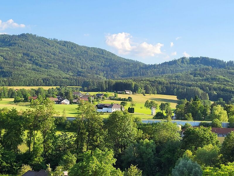 Datei:Foto vom Kirchturm.jpg