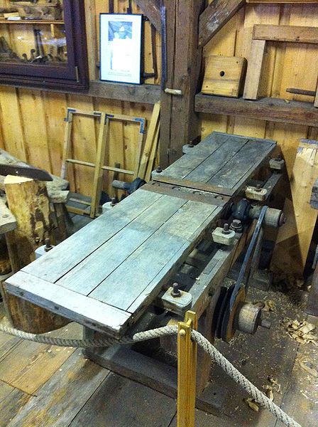 Datei:Hobelmaschine2.jpg