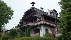 UNT V Goldberger 2012 AW.JPG