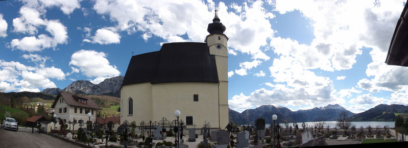 Datei:Steinbach am Attersee, Friedhofspanorama.jpg