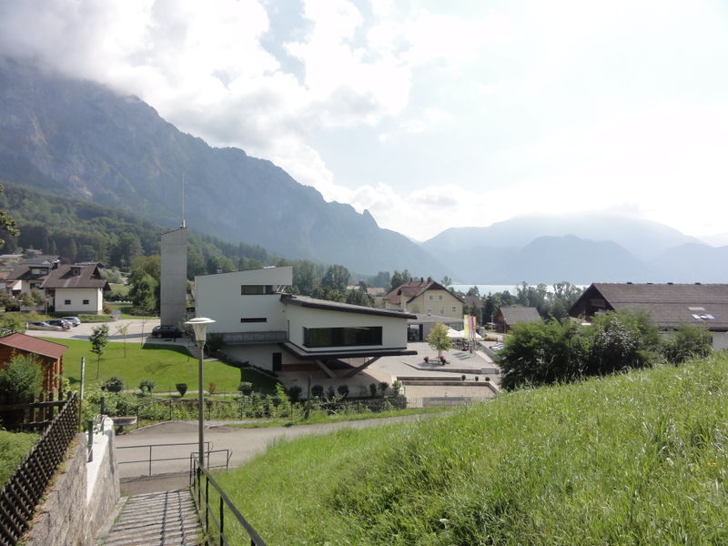 Datei:Gemeindezentrum Steinbach samt Feuerwehr.JPG