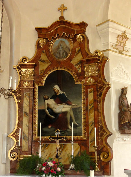 Datei:Pfarrkirche Unterach am Attersee, linker Seitenaltar.jpg