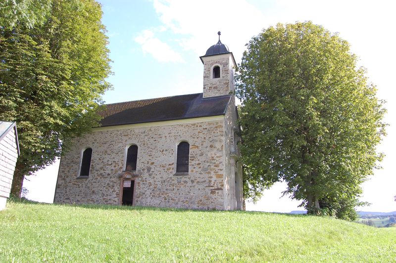 Datei:Kalvarienkirche, Nordostansicht.jpg