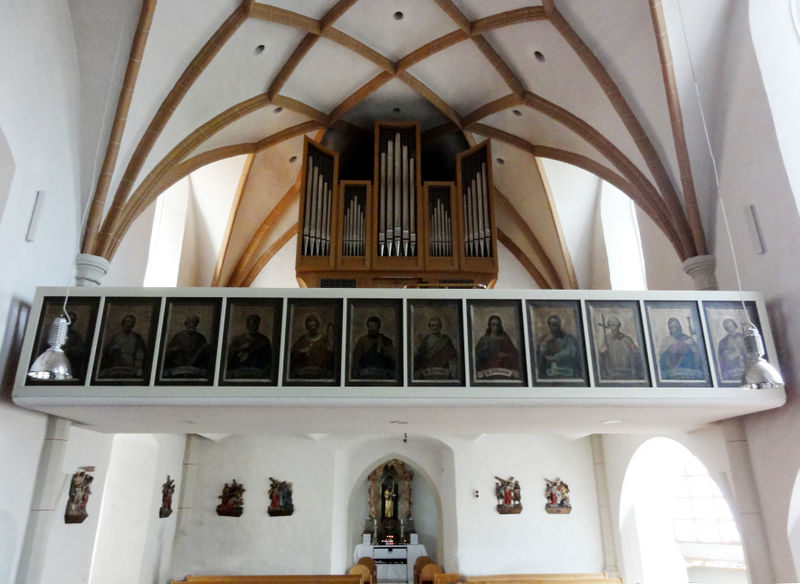 Datei:Empore Pfarrkirche Seewalchen.jpg